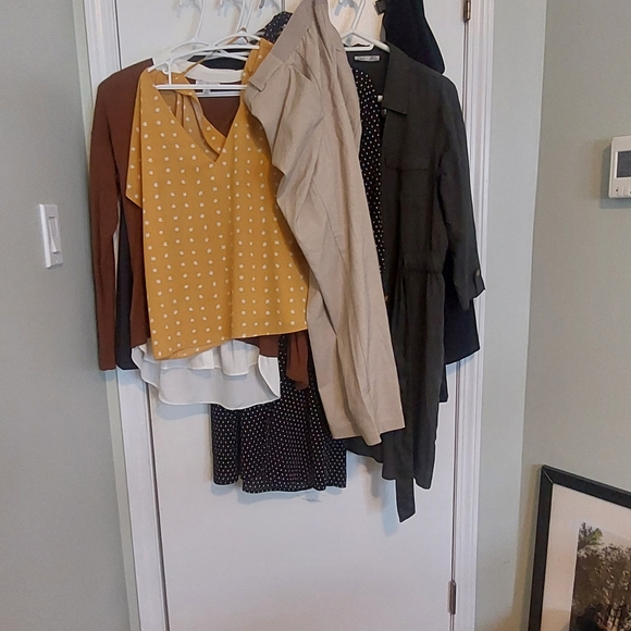 Ladies Business Casual Office Lot - Picture 3 of 3